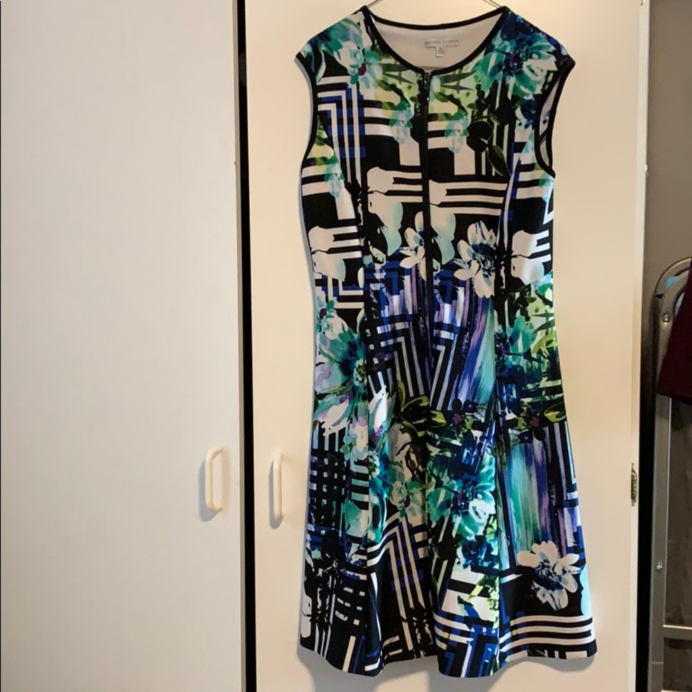 Sandra Darren Scuba dress with full length zipper
